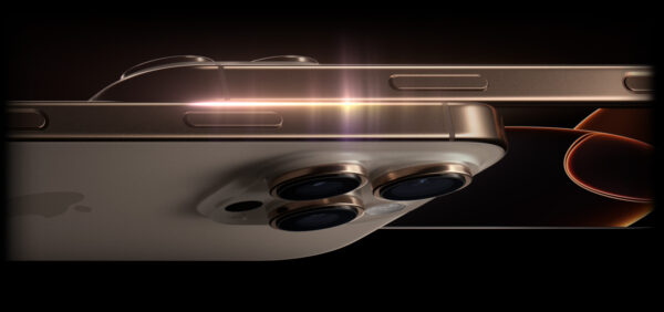 iPhone 16 Pro Max - Image 4